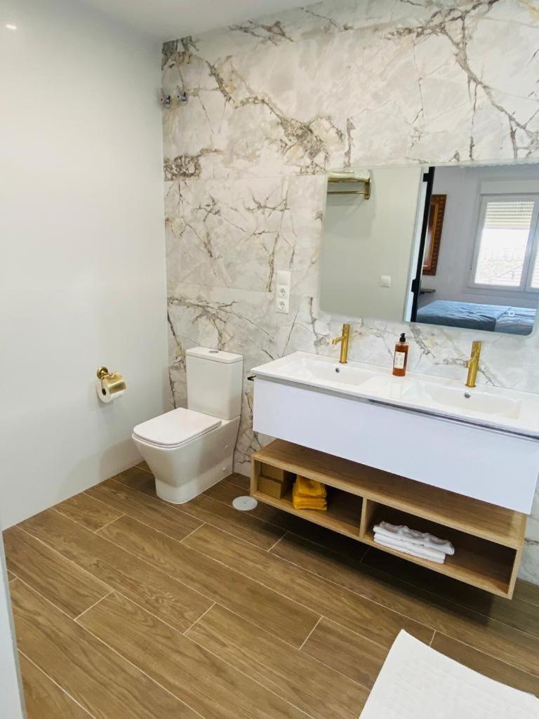 Cariad Boutique Bed & Breakfast La Cala Del Moral Zimmer foto