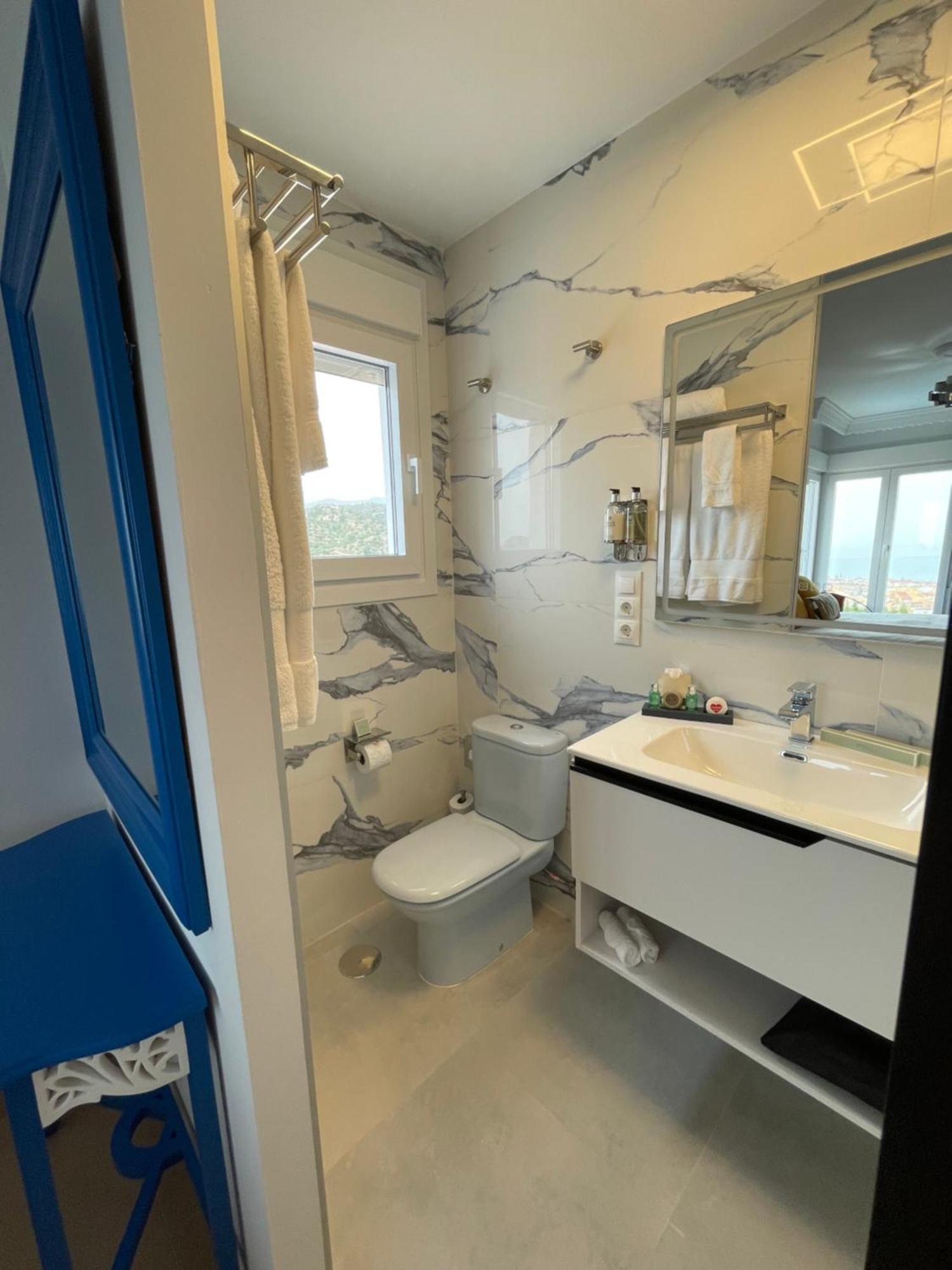 Cariad Boutique Bed & Breakfast La Cala Del Moral Zimmer foto