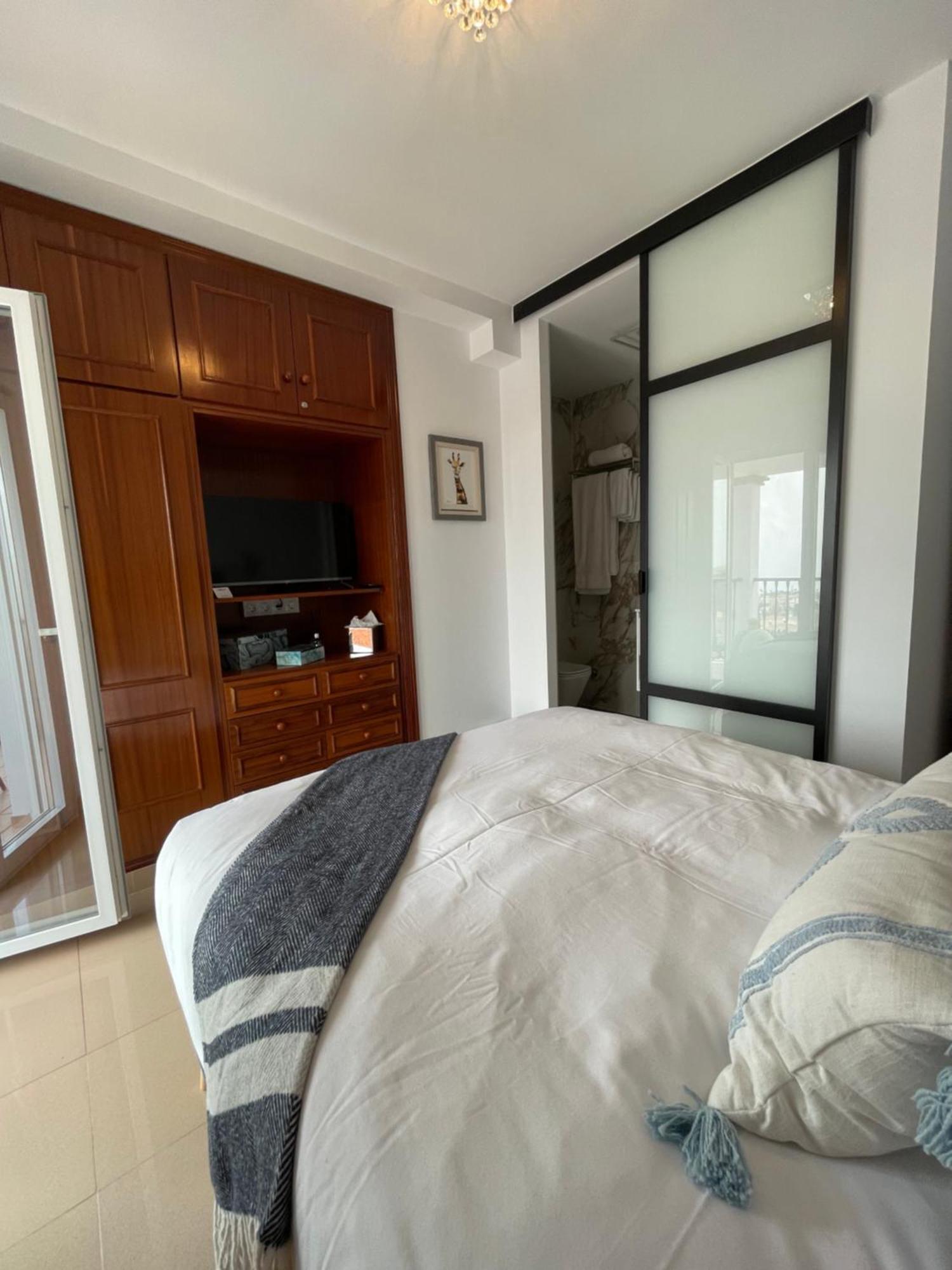 Cariad Boutique Bed & Breakfast La Cala Del Moral Zimmer foto